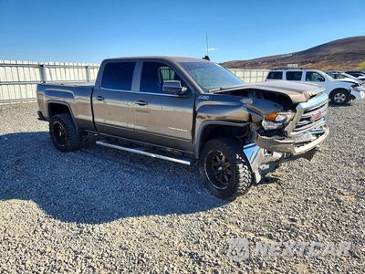 Czwarte zdjęcie samochodu z boku: 2015 GMC SIERRA K1500 SLE VIN:3GTU2UEC4FG125254 - miniatura