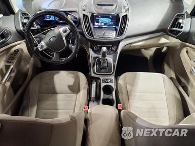 Zdjęcie 8 z 13 samochodu: 2013 FORD C-MAX SE VIN:1FADP5AU0DL523508 - miniatura