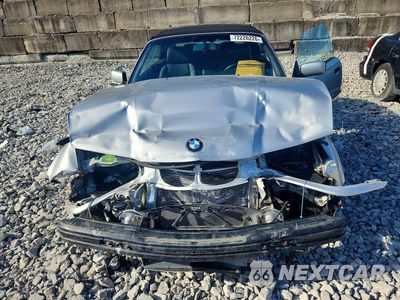 Piąte zdjęcie samochodu w środku: 1999 BMW 323 IC VIN:WBABJ7339XEA18241 - miniatura