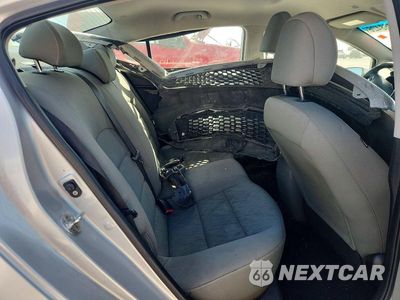 Zdjęcie 10 z 13 samochodu: 2016 KIA FORTE LX VIN:KNAFK4A68G5531438 - miniatura