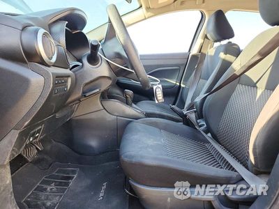 Zdjęcie 7 z 12 samochodu: 2021 NISSAN VERSA S VIN:3N1CN8DV5ML812988 - miniatura