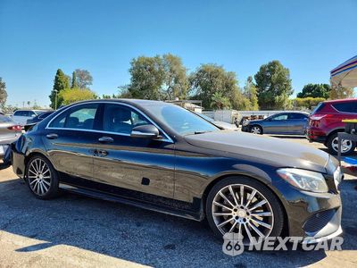 Czwarte zdjęcie samochodu z boku: 2015 MERCEDES-BENZ C 400 4MATIC VIN:55SWF6GB1FU021905 - miniatura