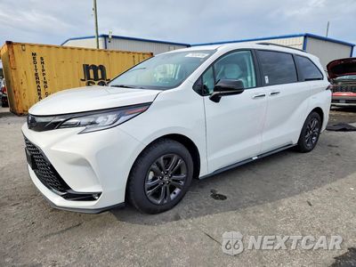 2026 TOYOTA SIENNA XSE 5TDXSKFCXTS273552 - główne zdjęcie licytacji z USA - miniatura