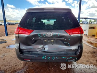 Zdjęcie 6 z 13 samochodu: 2014 TOYOTA SIENNA LE VIN:5TDKK3DC3ES438881 - miniatura