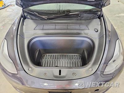 Zdjęcie 11 z 12 samochodu: 2024 TESLA MODEL Y VIN:7SAYGDEE1RA224418 - miniatura