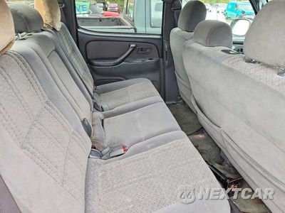 Zdjęcie 10 z 12 samochodu: 2005 TOYOTA TUNDRA DOUBLE CAB SR5 VIN:5TBDT44195S467630 - miniatura