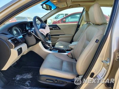 Zdjęcie 7 z 12 samochodu: 2016 HONDA ACCORD EXL VIN:1HGCR3F86GA002133 - miniatura
