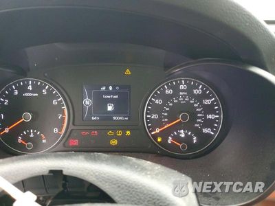 Zdjęcie 9 z 12 samochodu: 2017 KIA OPTIMA LX VIN:5XXGT4L33HG142419 - miniatura