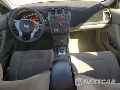 Zdjęcie 8 z 12 samochodu: 2012 NISSAN ALTIMA 2.5 VIN:1N4AL2AP0CN497065 - miniatura