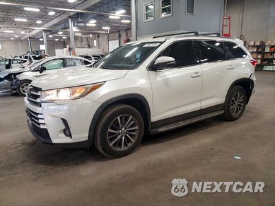 2019 TOYOTA HIGHLANDER XLE 5TDKZRFH6KS340771 - główne zdjęcie licytacji z USA - miniatura
