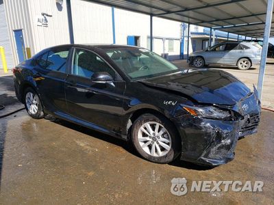 Czwarte zdjęcie samochodu z boku: 2026 TOYOTA CAMRY LE VIN:4T1DAACK4TU252019 - miniatura