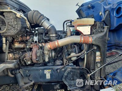 Zdjęcie 10 z 13 samochodu: 2018 PETERBILT 567 TRUCK CAB AND CHASSIS VIN:1NPCXP0X0JD473785 - miniatura