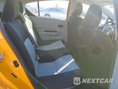 Zdjęcie 10 z 13 samochodu: 2014 TOYOTA PRIUS C TWO VIN:JTDKDTB32E1078660 - miniatura