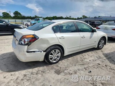 Trzecie zdjęcie samochodu z tyłu: 2010 NISSAN ALTIMA HYBRID VIN:1N4CL2AP6AC111959 - miniatura
