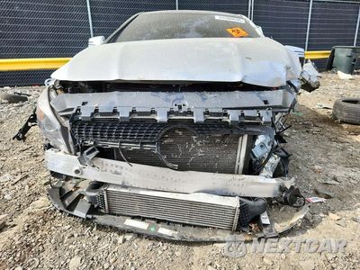 Piąte zdjęcie samochodu w środku: 2019 MERCEDES-BENZ CLA 250 4MATIC VIN:WDDSJ4GB8KN723336 - miniatura