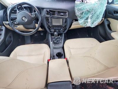 Zdjęcie 8 z 12 samochodu: 2017 VOLKSWAGEN JETTA SE VIN:3VWB67AJ1HM338343 - miniatura