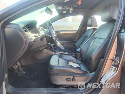 Zdjęcie 7 z 12 samochodu: 2013 VOLKSWAGEN JETTA GLI VIN:3VW4A7AJ2DM231318 - miniatura