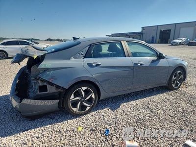 Trzecie zdjęcie samochodu z tyłu: 2022 HYUNDAI ELANTRA LIMITED VIN:KMHLP4AG7NU337532 - miniatura