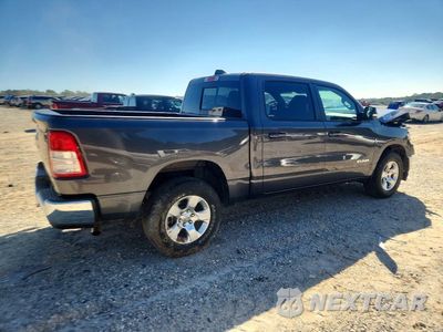 Trzecie zdjęcie samochodu z tyłu: 2021 RAM 1500 BIG HORN/LONE STAR VIN:1C6RREFG3MN768053 - miniatura