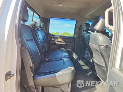 Zdjęcie 10 z 12 samochodu: 2017 FORD F250 SUPER DUTY VIN:1FT7W2BT9HEB13377 - miniatura