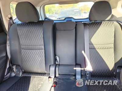 Zdjęcie 10 z 13 samochodu: 2018 NISSAN ROGUE SV VIN:KNMAT2MV0JP553821 - miniatura