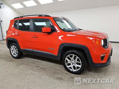 Czwarte zdjęcie samochodu z boku: 2021 JEEP RENEGADE LATITUDE VIN:ZACNJDBB6MPM45106 - miniatura