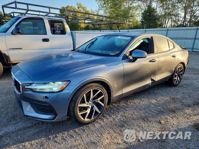 2020 VOLVO S60 T6 MOMENTUM 7JRA22TK4LG062960 - główne zdjęcie licytacji z USA - miniatura