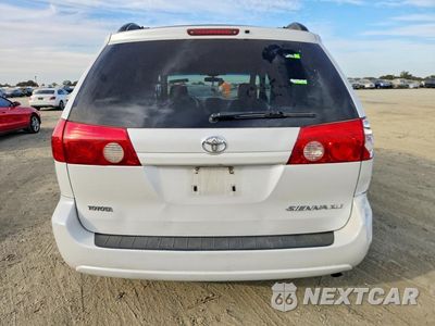 Zdjęcie 6 z 13 samochodu: 2007 TOYOTA SIENNA XLE 7-PASSENGER VIN:5TDZK22C57S039128 - miniatura