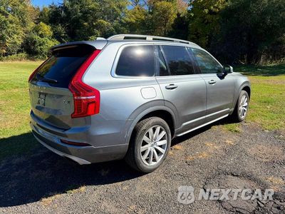 Trzecie zdjęcie samochodu z tyłu: 2017 VOLVO XC90 T6 VIN:YV4A22PK8H1105678 - miniatura