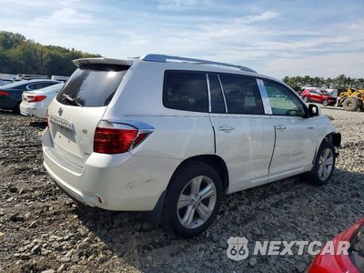 Trzecie zdjęcie samochodu z tyłu: 2025 TOYOTA HIGHLANDER LIMITED VIN:JTEES42A892149945 - miniatura