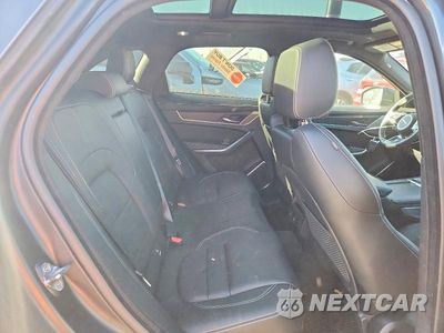 Zdjęcie 10 z 12 samochodu: 2025 JAGUAR F-PACE R-DYNAMIC S VIN:SADCT2EX7SA749000 - miniatura