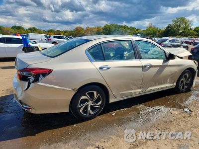 Trzecie zdjęcie samochodu z tyłu: 2017 HONDA ACCORD LX VIN:1HGCR2F37HA145642 - miniatura
