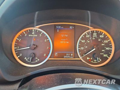 Zdjęcie 9 z 12 samochodu: 2019 NISSAN SENTRA S VIN:3N1AB7AP7KY387158 - miniatura