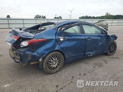Trzecie zdjęcie samochodu z tyłu: 2014 HYUNDAI ELANTRA SE VIN:KMHDH4AE7EU155779 - miniatura