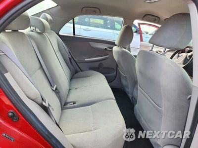 Zdjęcie 10 z 12 samochodu: 2010 TOYOTA COROLLA LE VIN:2T1BU4EE0AC416811 - miniatura