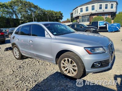 Czwarte zdjęcie samochodu z boku: 2016 AUDI Q5 PREMIUM PLUS VIN:WA1L2AFP3GA075601 - miniatura