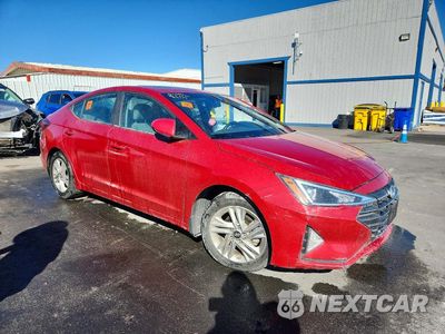 Czwarte zdjęcie samochodu z boku: 2020 HYUNDAI ELANTRA VALUE EDITION VIN:KMHD84LF3LU070747 - miniatura