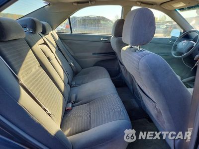 Zdjęcie 10 z 12 samochodu: 2005 TOYOTA CAMRY VIN:4T1BE32K45U524502 - miniatura