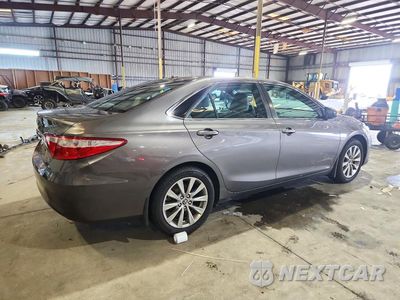 Trzecie zdjęcie samochodu z tyłu: 2015 TOYOTA CAMRY XLE VIN:4T1BF1FK1FU913207 - miniatura
