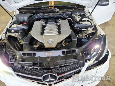 Zdjęcie 11 z 12 samochodu: 2014 MERCEDES-BENZ C 63 AMG VIN:WDDGF7HB4EA900676 - miniatura