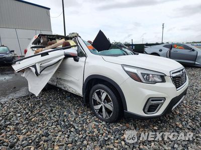 Czwarte zdjęcie samochodu z boku: 2020 SUBARU FORESTER TOURING VIN:JF2SKAXC4LH564816 - miniatura