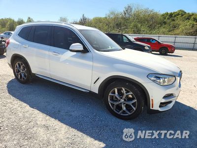 Czwarte zdjęcie samochodu z boku: 2021 BMW X3 XDRIVE30I VIN:5UXTY5C04M9D87430 - miniatura