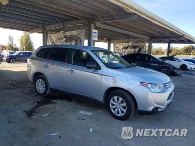 Czwarte zdjęcie samochodu z boku: 2014 MITSUBISHI OUTLANDER ES VIN:JA4AD2A33EZ007339 - miniatura