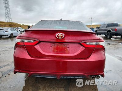 Zdjęcie 6 z 12 samochodu: 2021 TOYOTA CAMRY SE VIN:4T1G11AK6MU445077 - miniatura