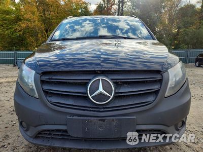 Piąte zdjęcie samochodu w środku: 2022 MERCEDES-BENZ METRIS VIN:W1YV0BEY9N4160910 - miniatura