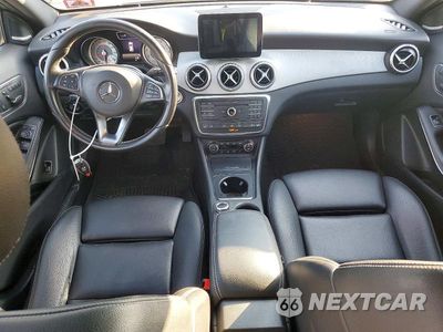 Zdjęcie 8 z 13 samochodu: 2017 MERCEDES-BENZ GLA 250 4MATIC VIN:WDCTG4GBXHJ359332 - miniatura