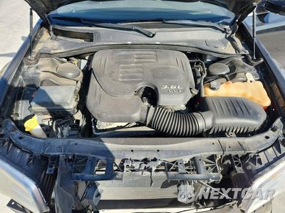 Zdjęcie 11 z 13 samochodu: 2014 CHRYSLER 300 VIN:2C3CCARG0EH151082 - miniatura