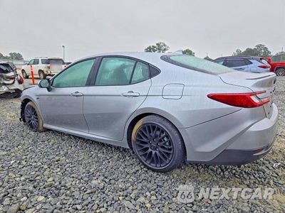 Drugie zdjęcie samochodu z przodu: 2026 TOYOTA CAMRY LE VIN:4T1DAACK5TU782032 - miniatura