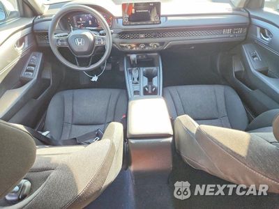 Zdjęcie 8 z 12 samochodu: 2023 HONDA ACCORD LX VIN:1HGCY1F24PA025459 - miniatura