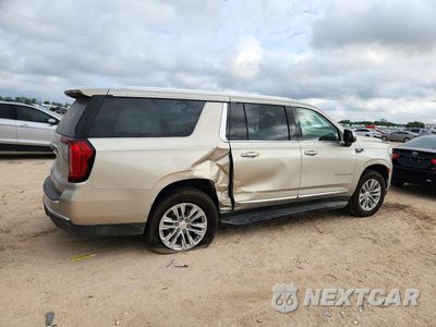 Trzecie zdjęcie samochodu z tyłu: 2021 GMC YUKON XL C1500 SLT VIN:1GKS1GKD4MR452859 - miniatura